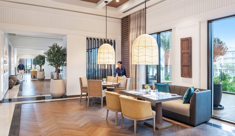 Address Beach Resort Fujairah - The Restuarant Family Tables